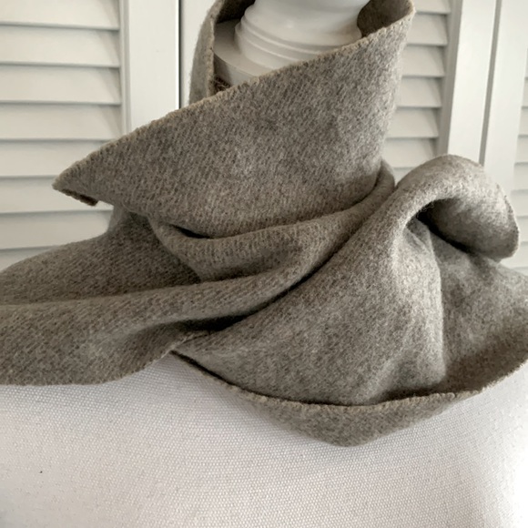 Gene Meyer Wool Scarf Gray Oatmeal Men’s Unisex Winter Travel Size 62” x 8.5” - Picture 2 of 8